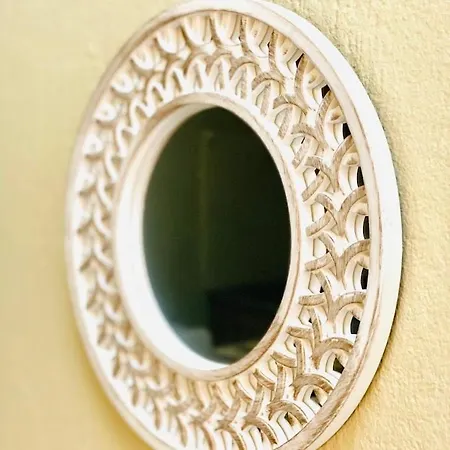 Geranium Apartment *